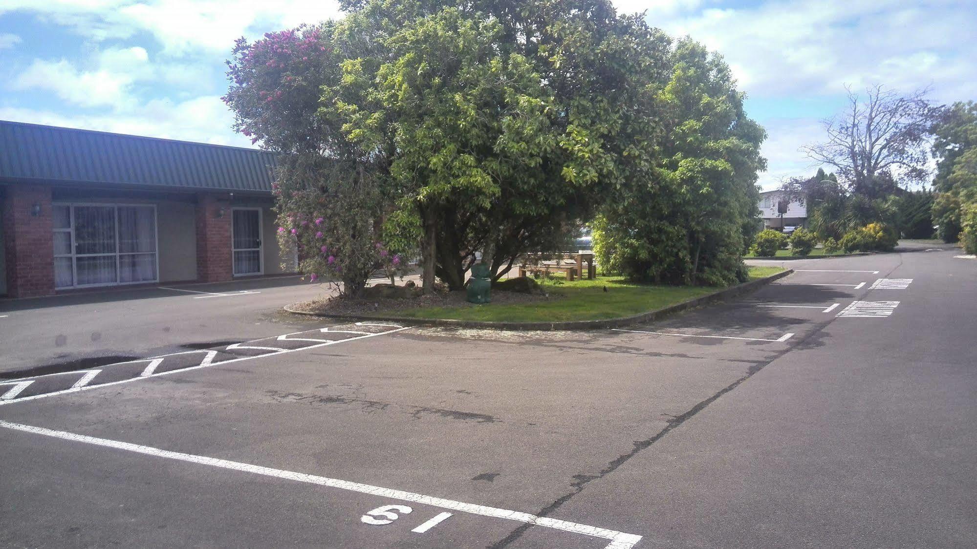 Palmerston North Motel Экстерьер фото